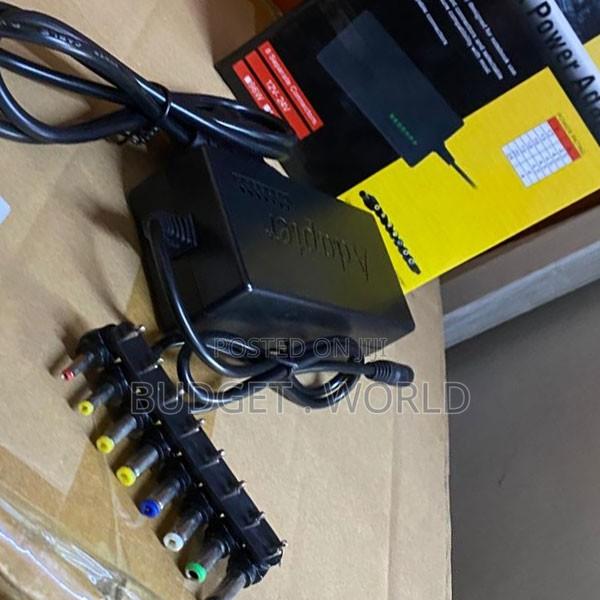2-24v Universal Notebook Charger 96W Multi-Tip