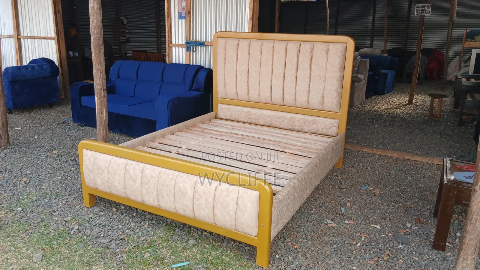5 by 6 Mocket Bed