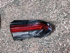 Rav4 2018 Bootlight