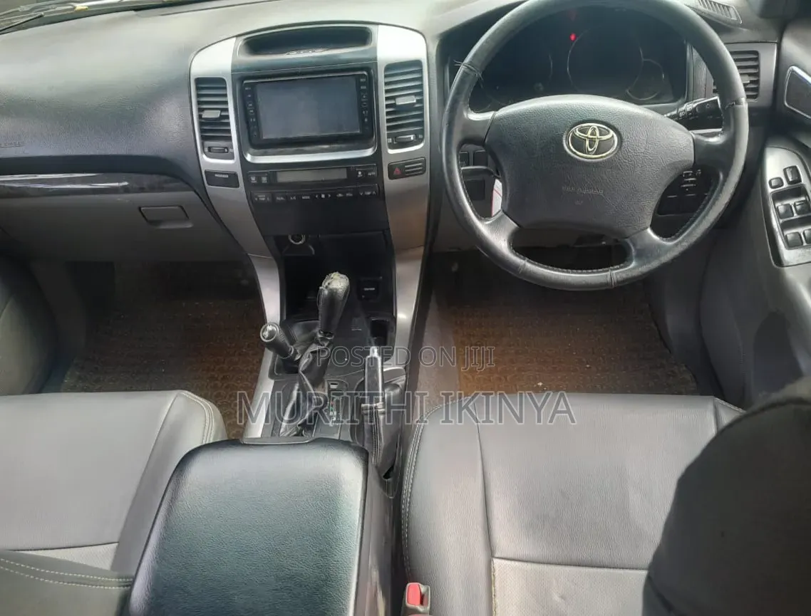 Toyota Land Cruiser Prado 2008 Silver