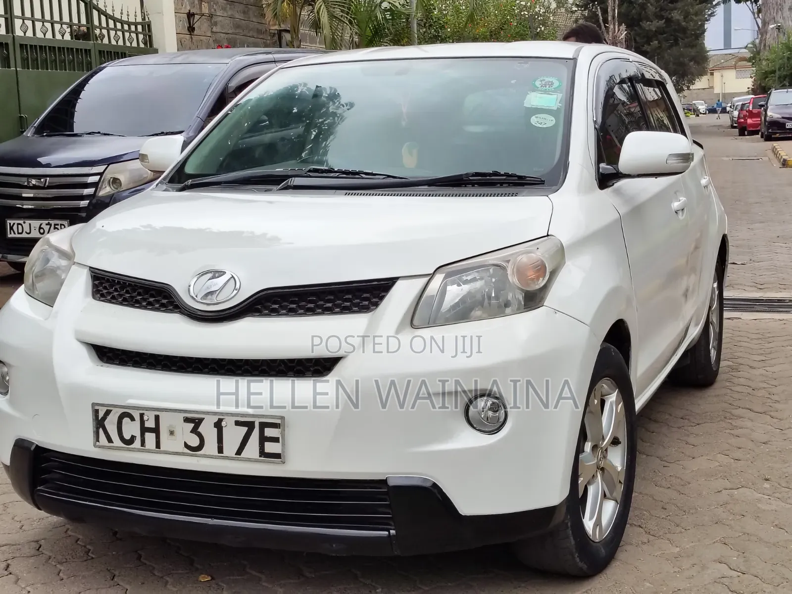 Toyota IST 2009 White