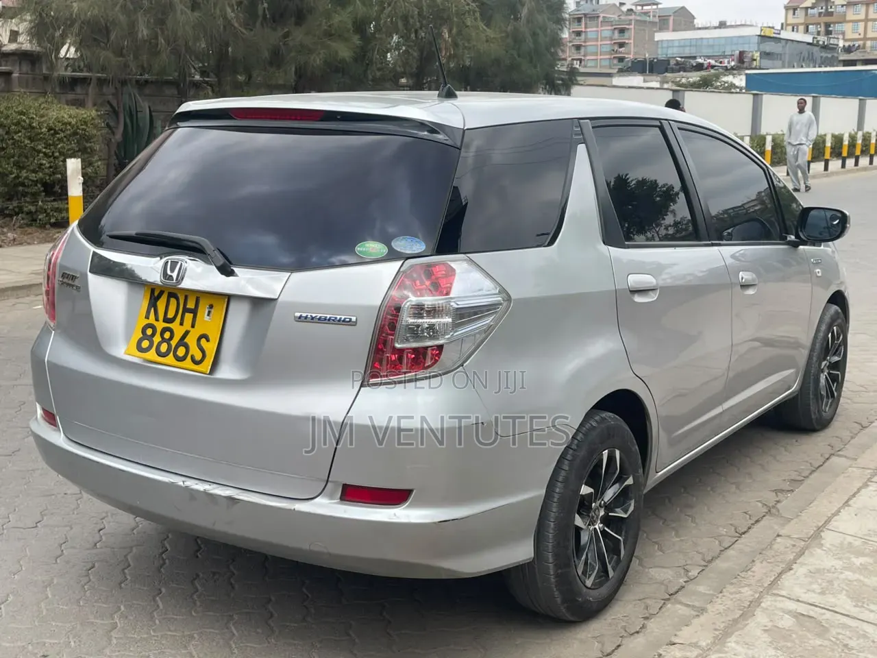 Honda Shuttle 2015 Silver