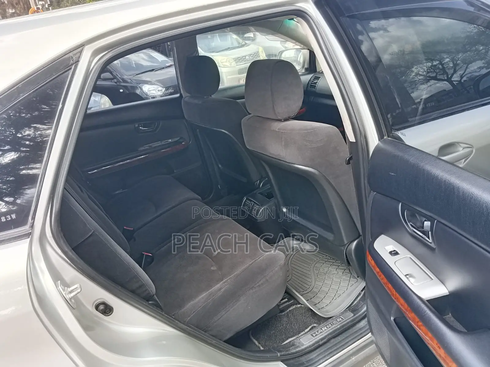 Toyota Harrier 2006 Silver