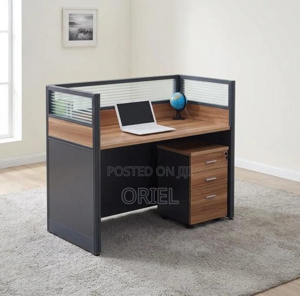 Office Workstation : 1-Seater Staff Workstation - thumbnail 8