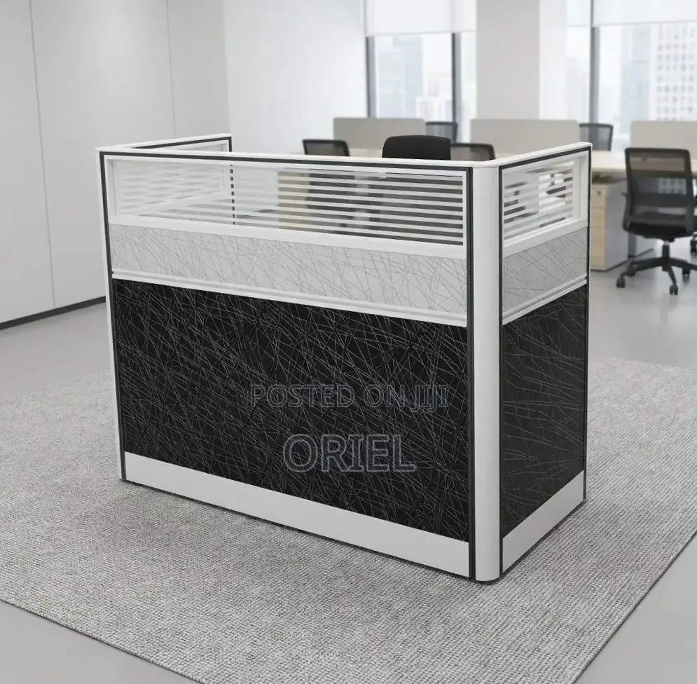 Office Workstation : 1-Seater Staff Workstation