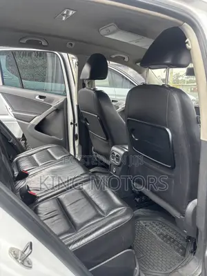 Volkswagen Tiguan 2011 White