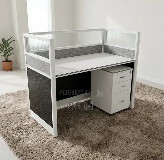 Office Workstation : 1-Seater Staff Workstation - thumbnail 12