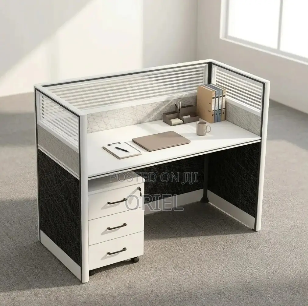 Office Workstation : 1-Seater Staff Workstation