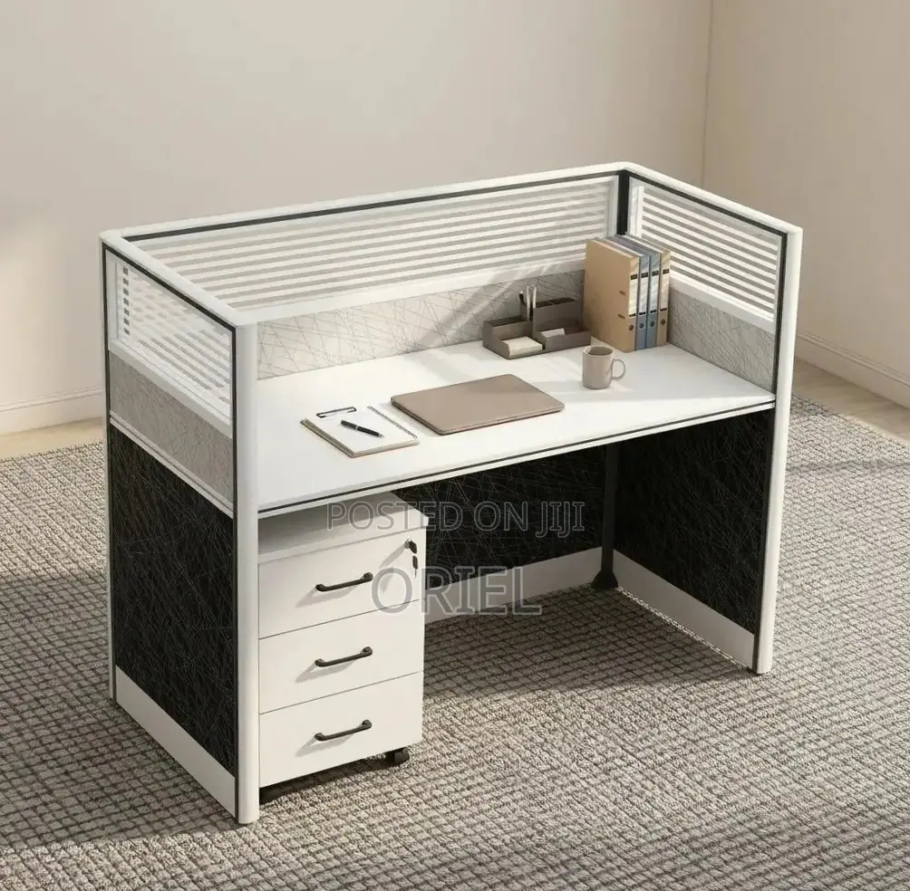 Office Workstation : 1-Seater Staff Workstation