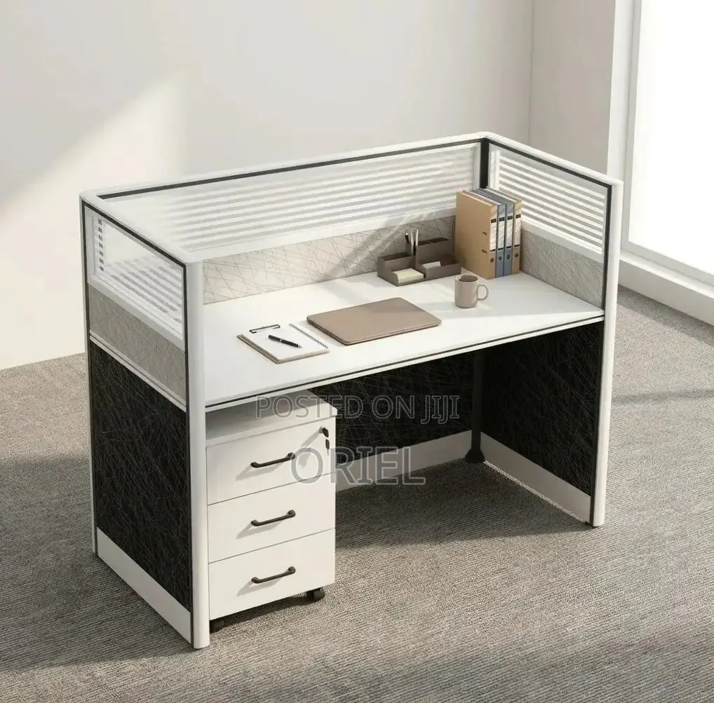 Office Workstation : 1-Seater Staff Workstation