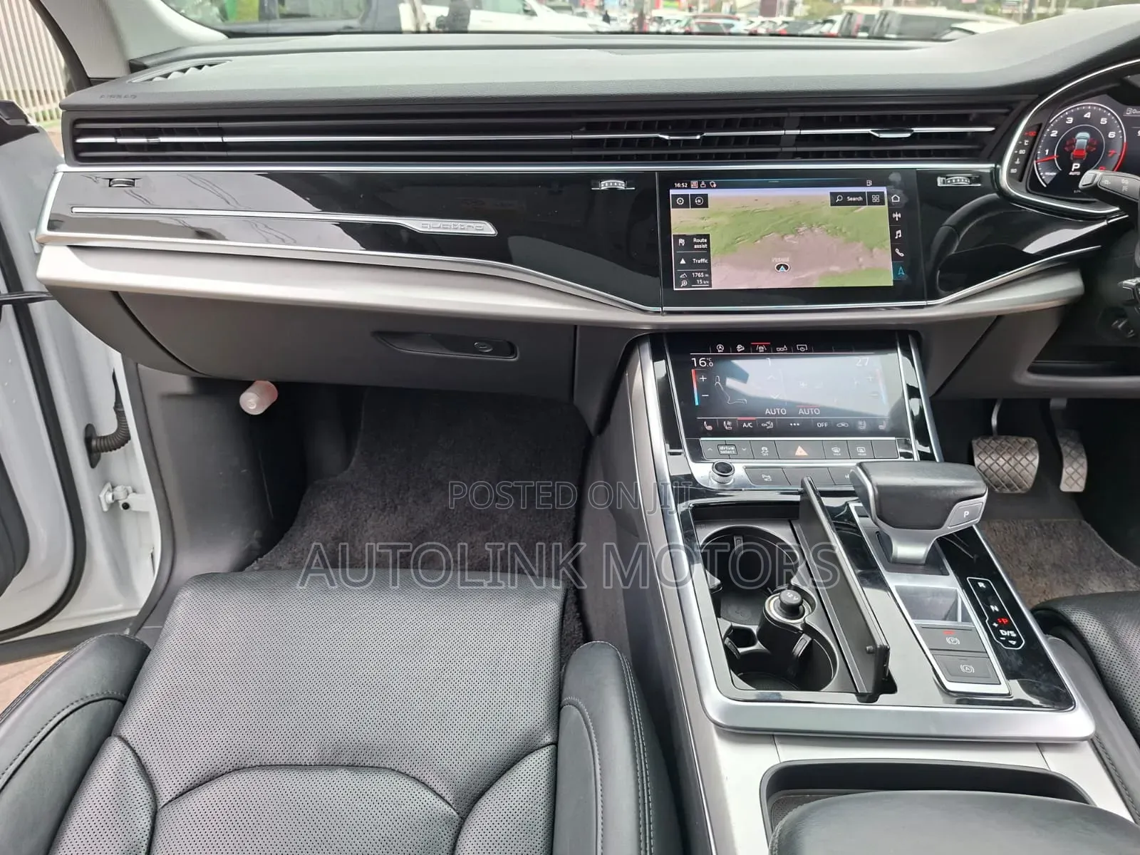 Audi Q8 3.0T Premium AWD quattro 2019 White