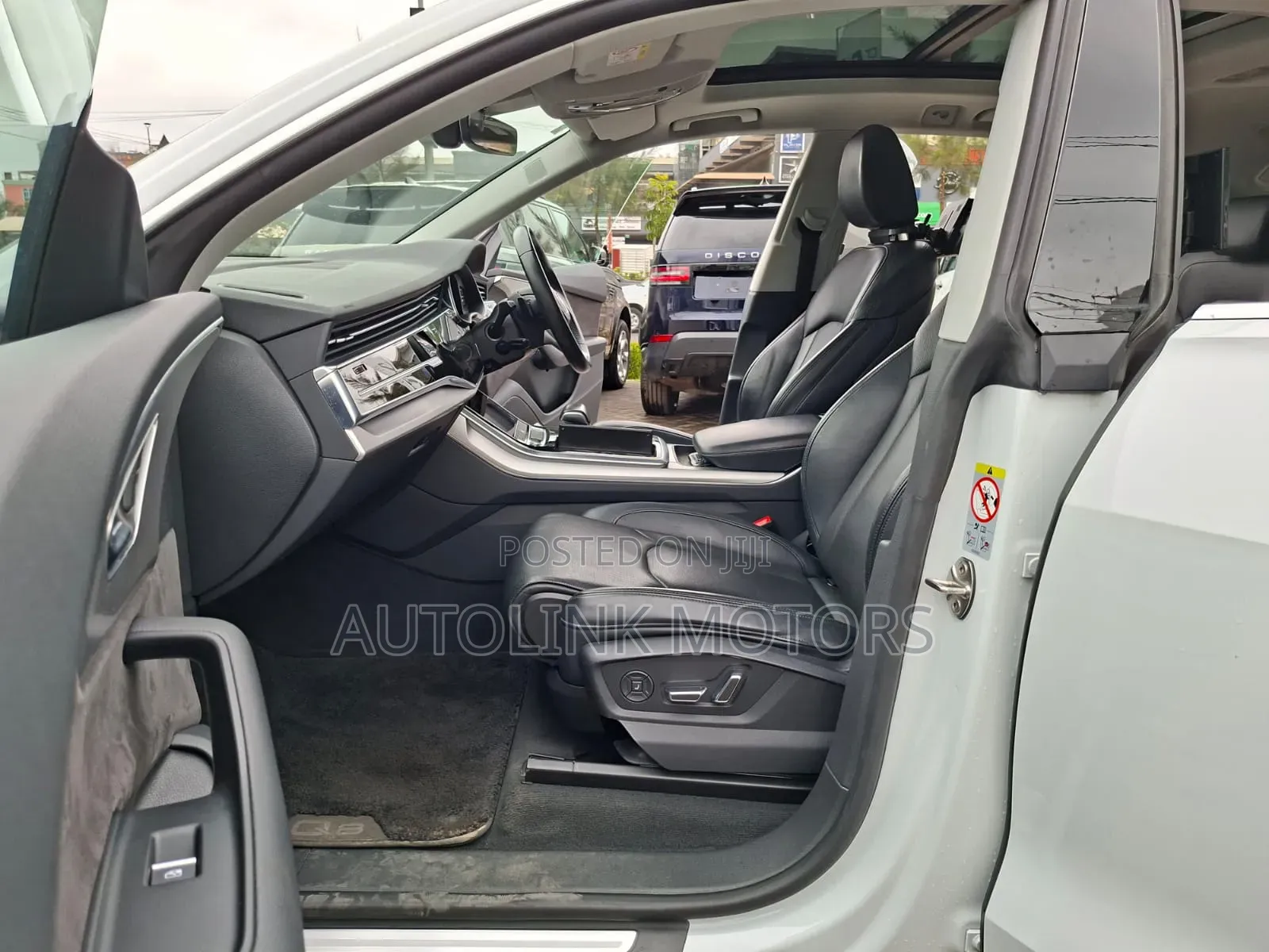 Audi Q8 3.0T Premium AWD quattro 2019 White
