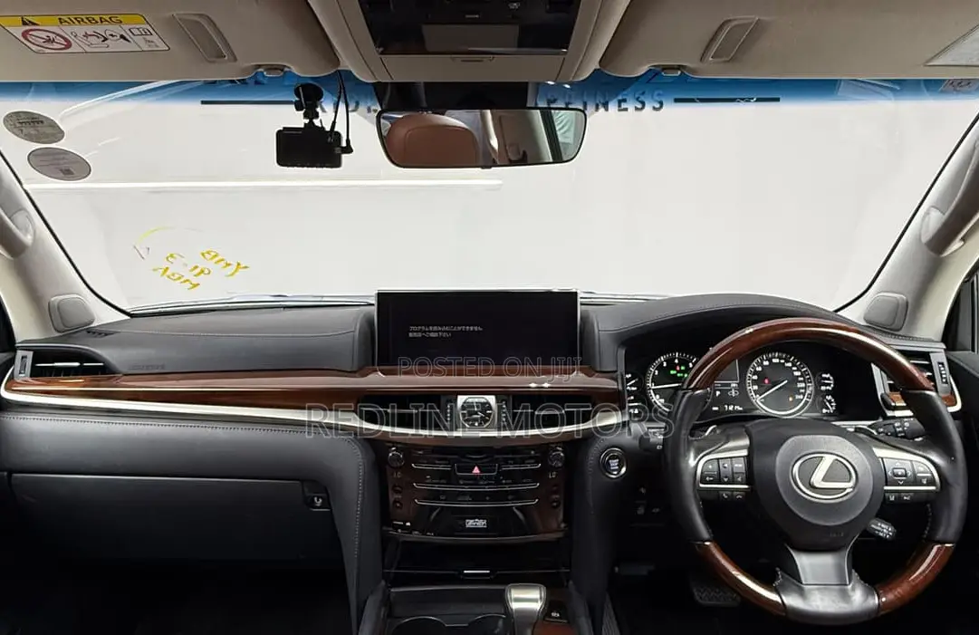 Lexus LX 570 AWD 2019 Blue