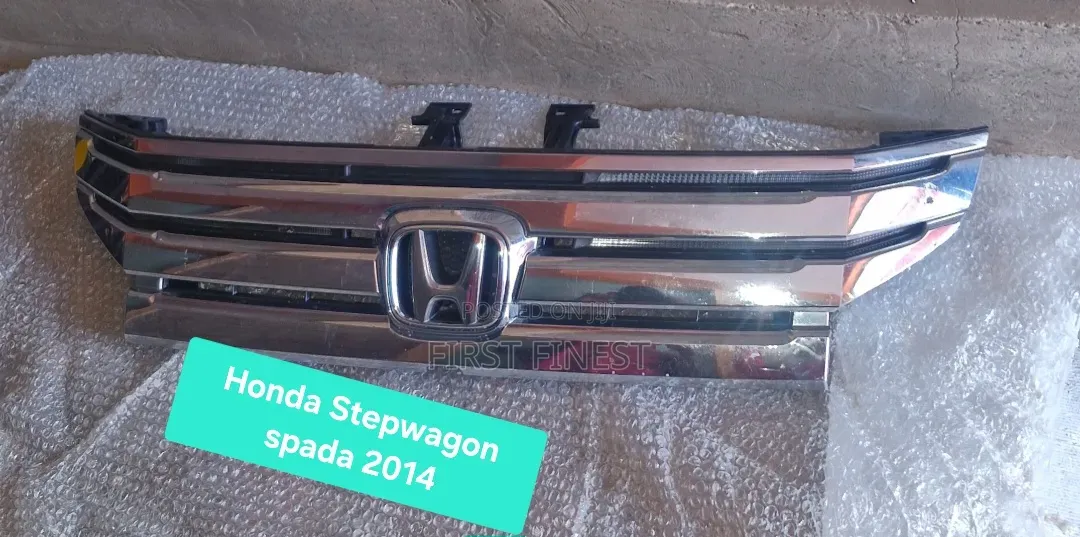 Honda Stepwagon Spada 2014 Grill