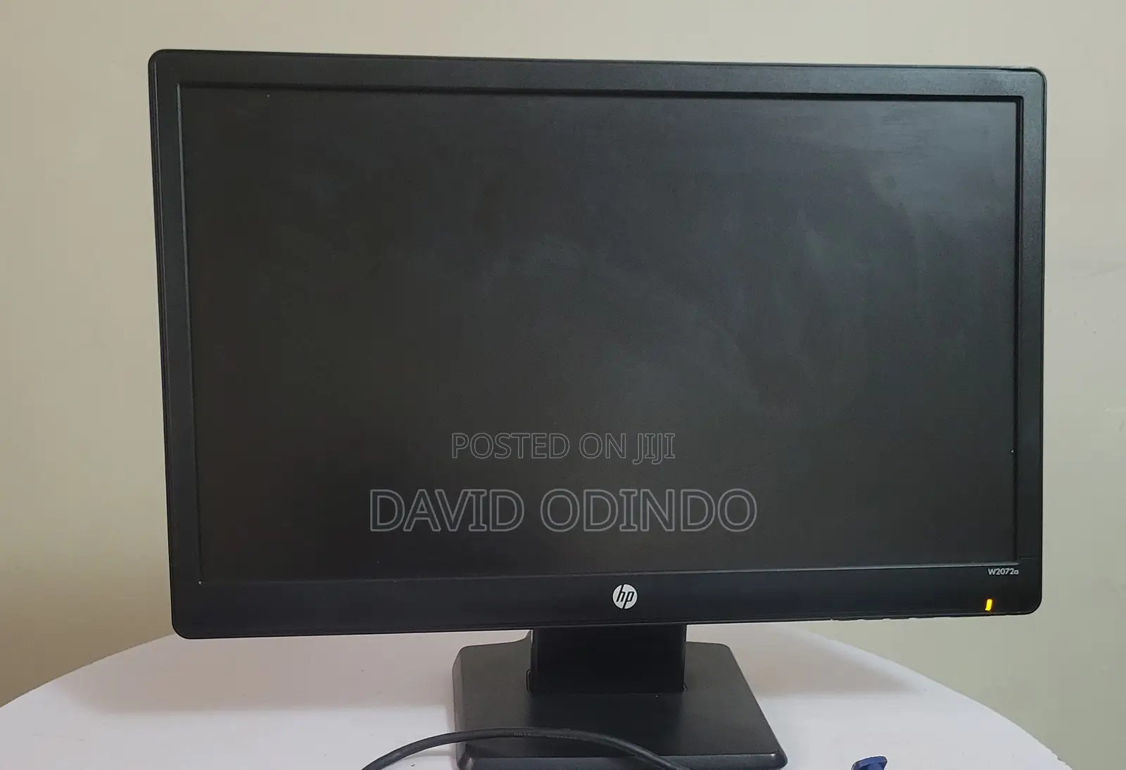 HP Monitor W2072a 20" VGA, DVI-D Ports