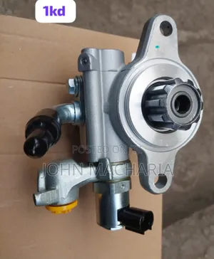 1KD Power Steering Pump for Toyota Land Cruiser, Hilux With Switch