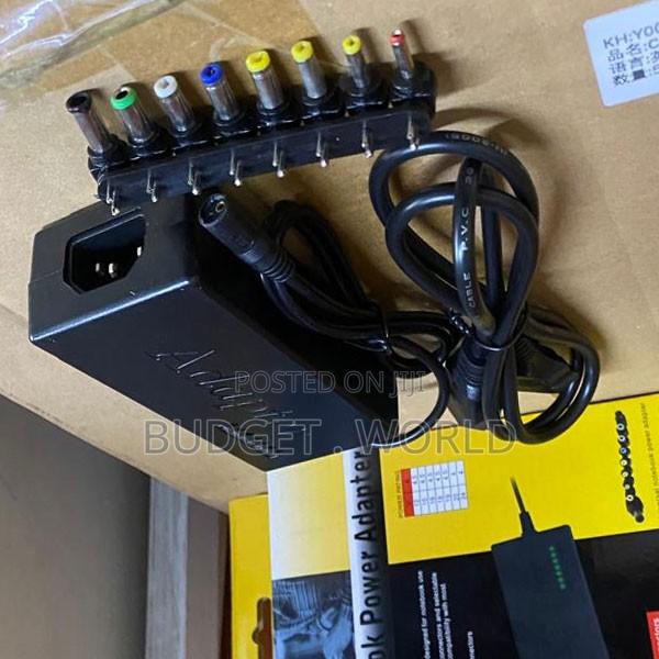 . 96W Universal Notebook AC Charger With 8 Tips
