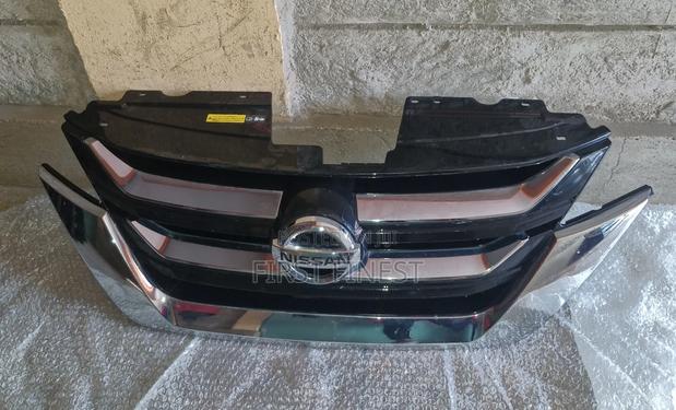 Nissan Serena 2018 Grill - thumbnail 2