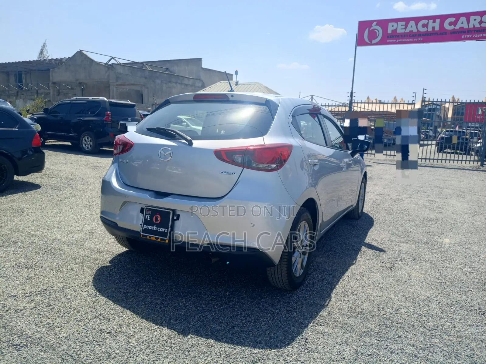 Mazda 2 2020 Silver