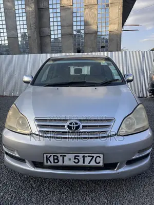 Toyota Ipsum 2005 Silver