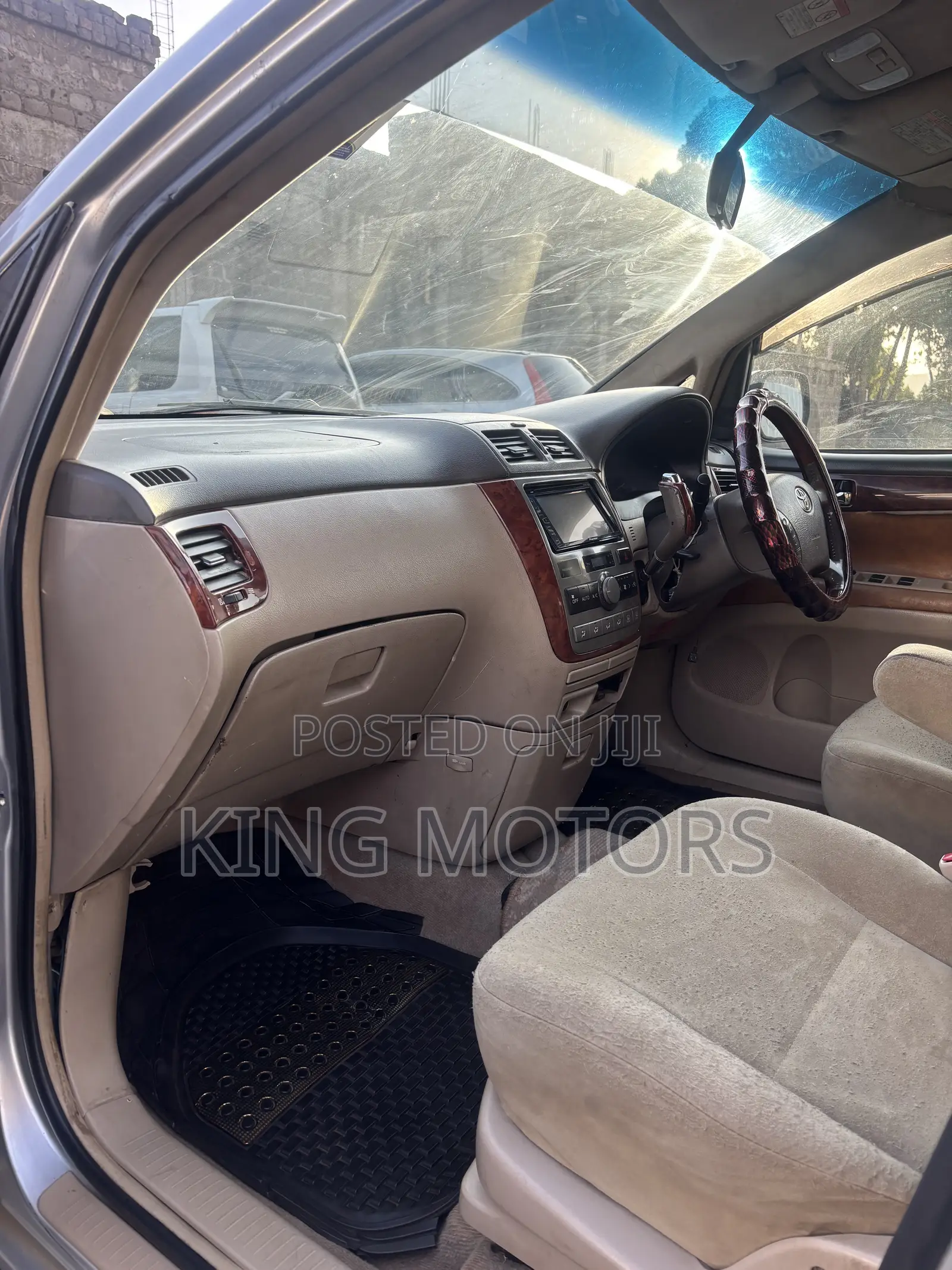 Toyota Ipsum 2005 Silver