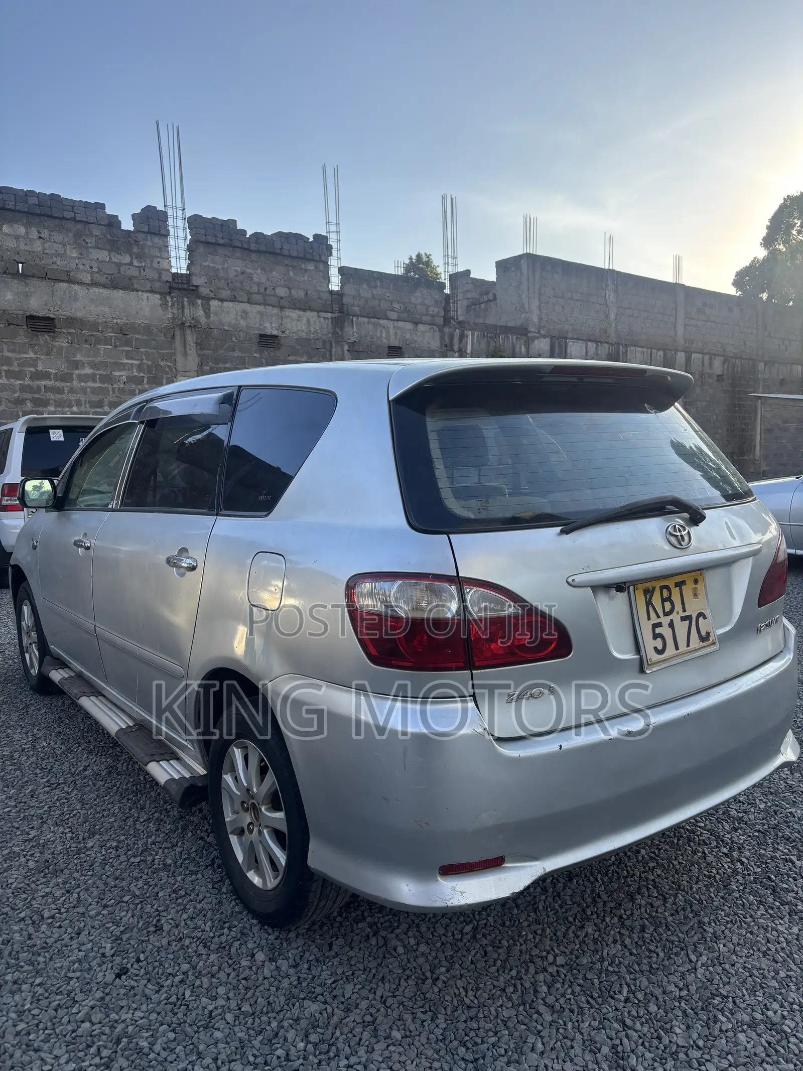 Toyota Ipsum 2005 Silver