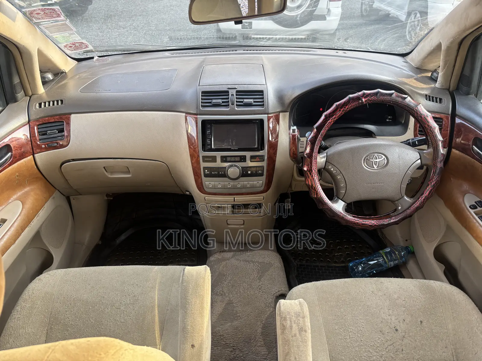 Toyota Ipsum 2005 Silver