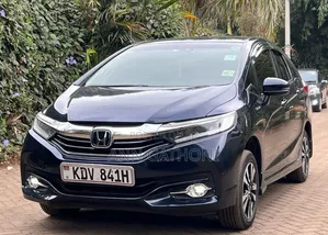 Honda Fit Shuttle 2018 Blue
