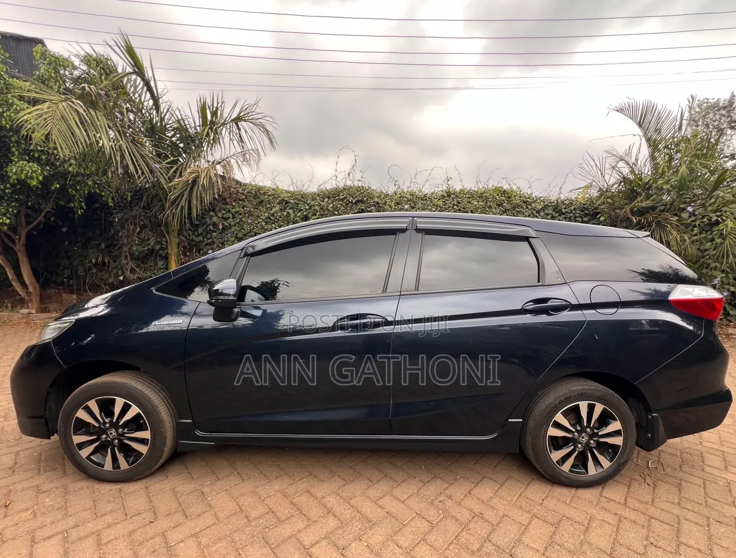 Honda Fit Shuttle 2018 Blue