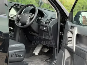 Toyota Land Cruiser Prado 2021 Black