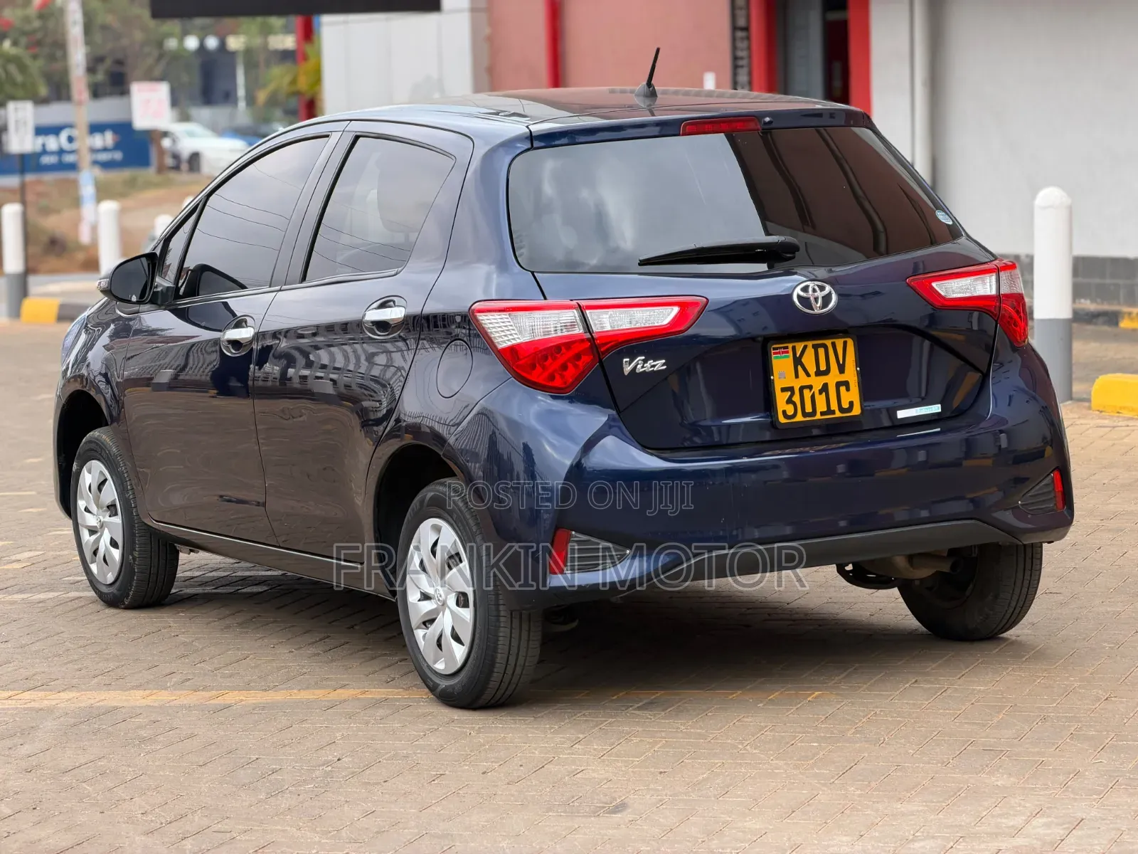 Toyota Vitz 2019 Blue