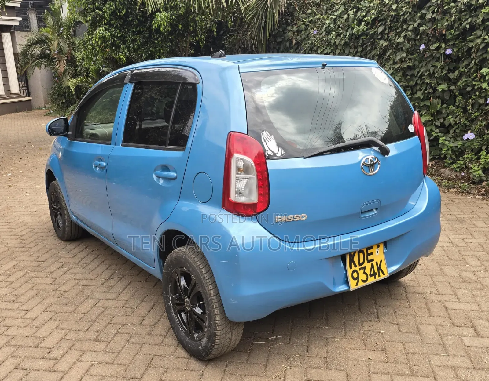 Toyota Passo 2014 Blue