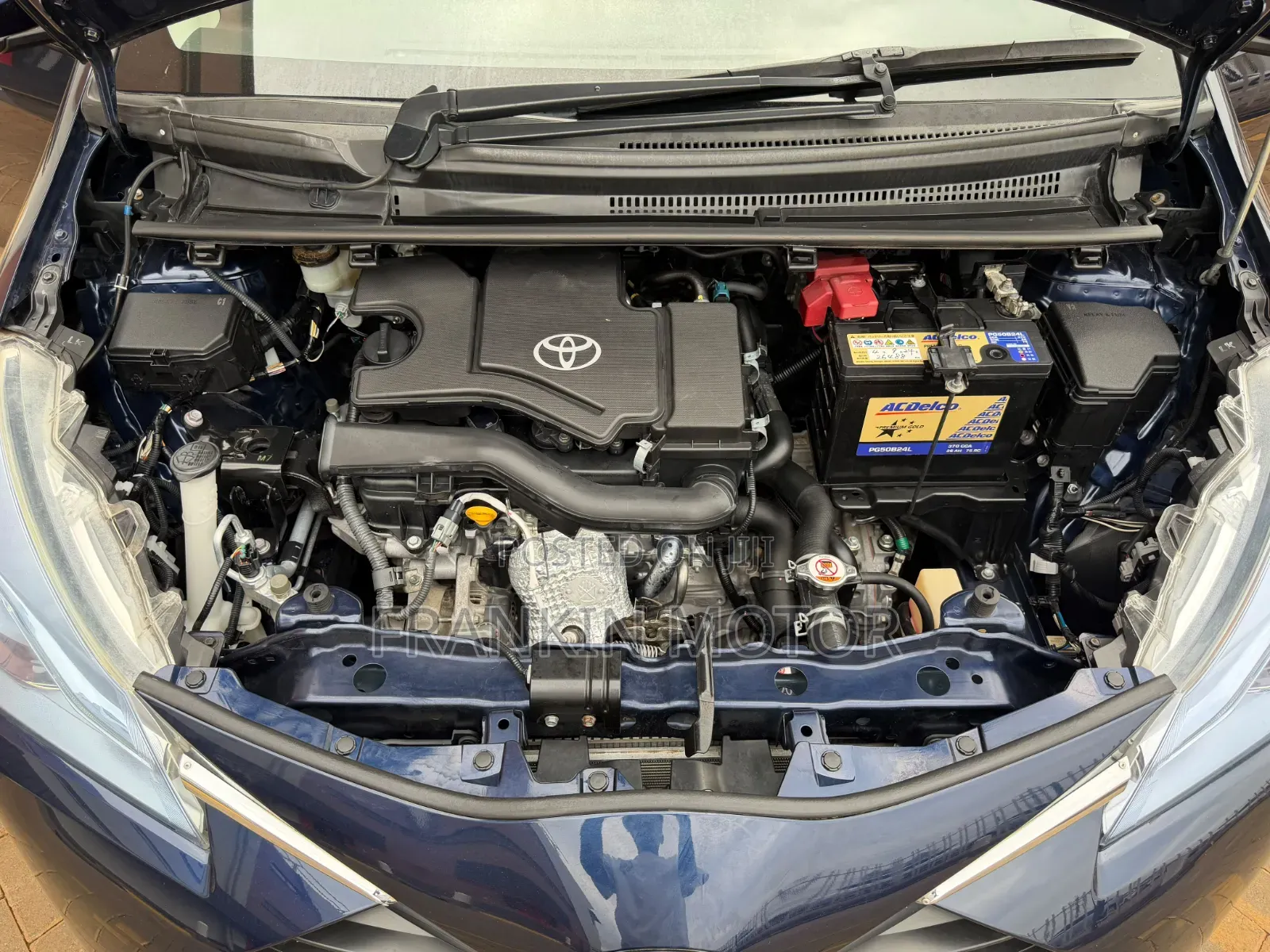 Toyota Vitz 2019 Blue