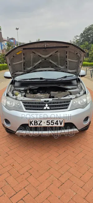 Mitsubishi Outlander 2009