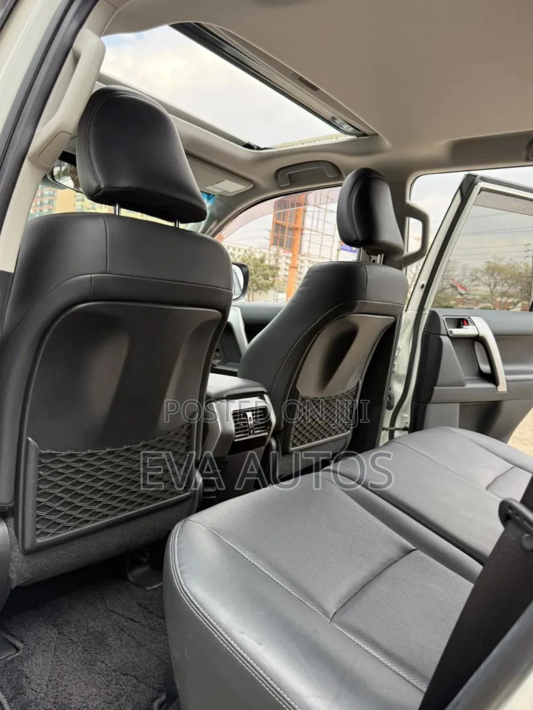 Toyota Land Cruiser Prado 2019 White