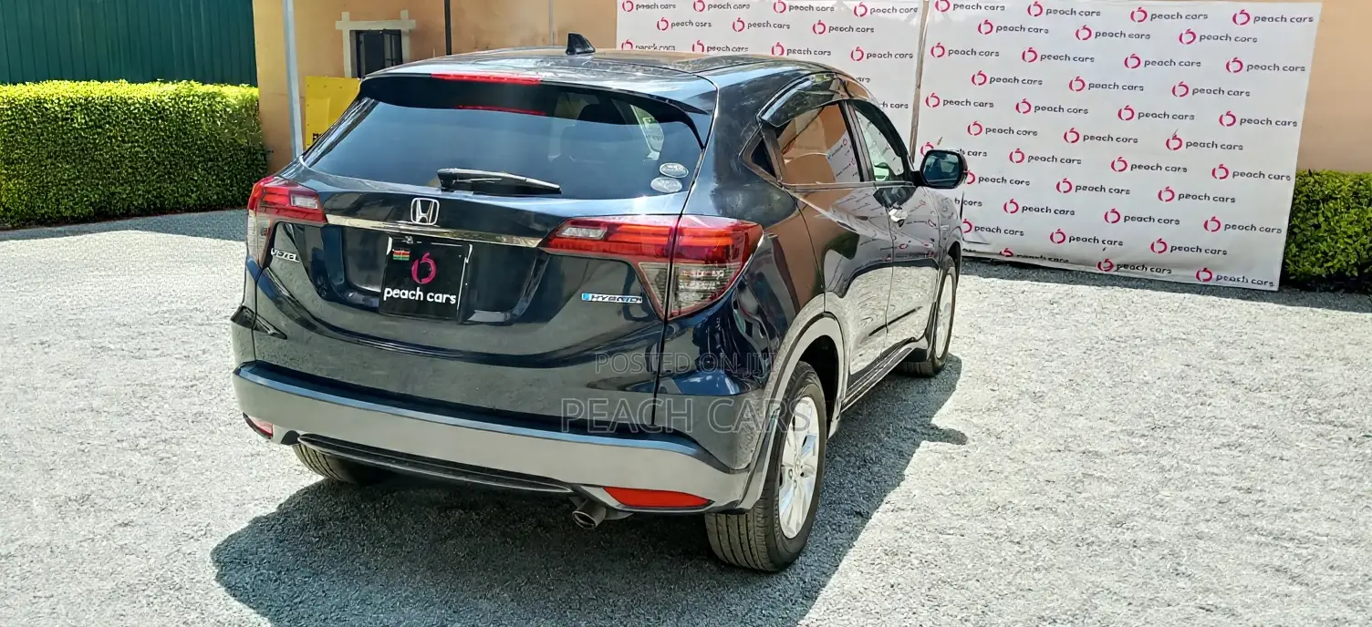 Honda Vezel 2019 Blue