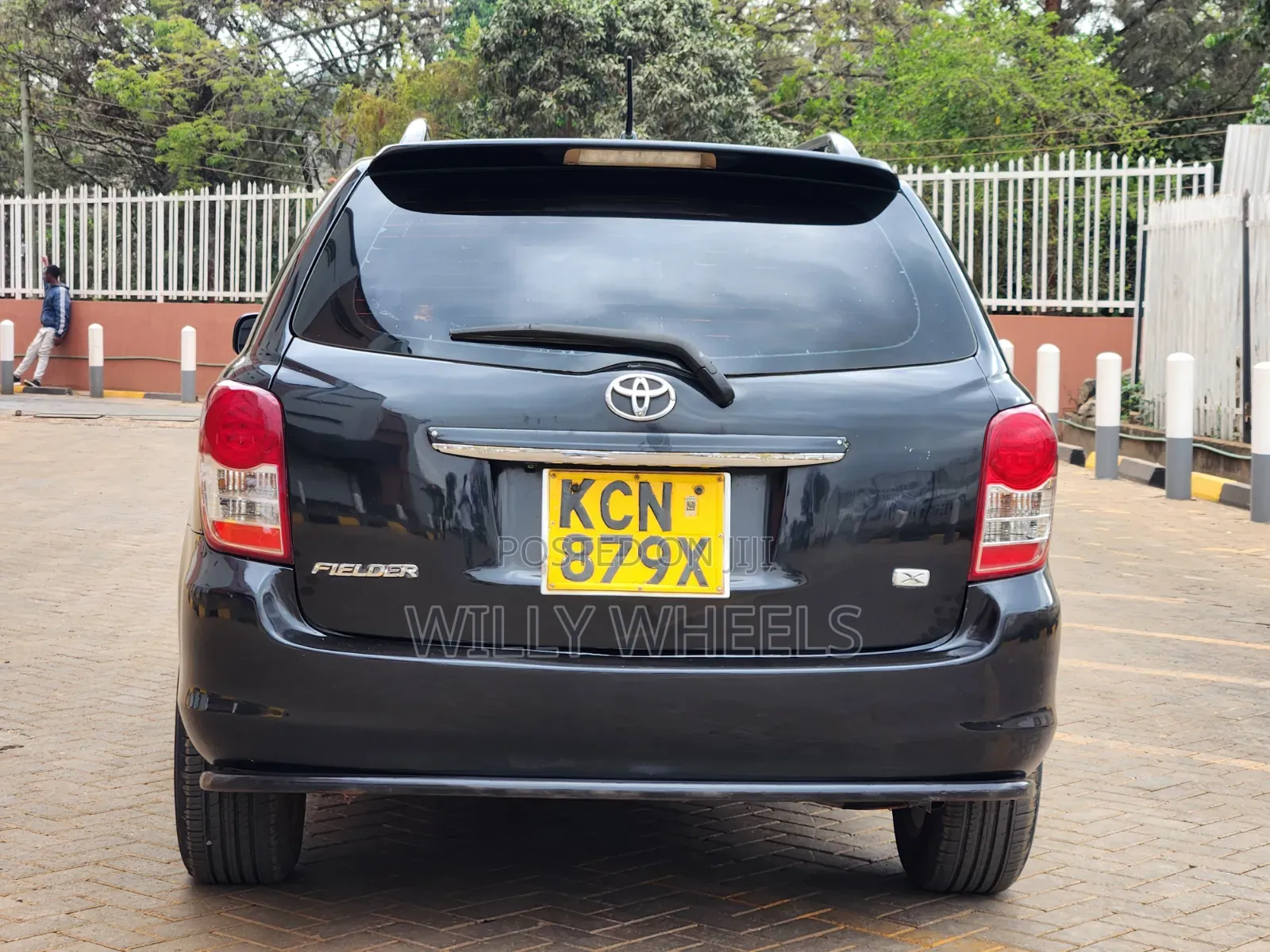 Toyota Corolla Fielder 2010 Black