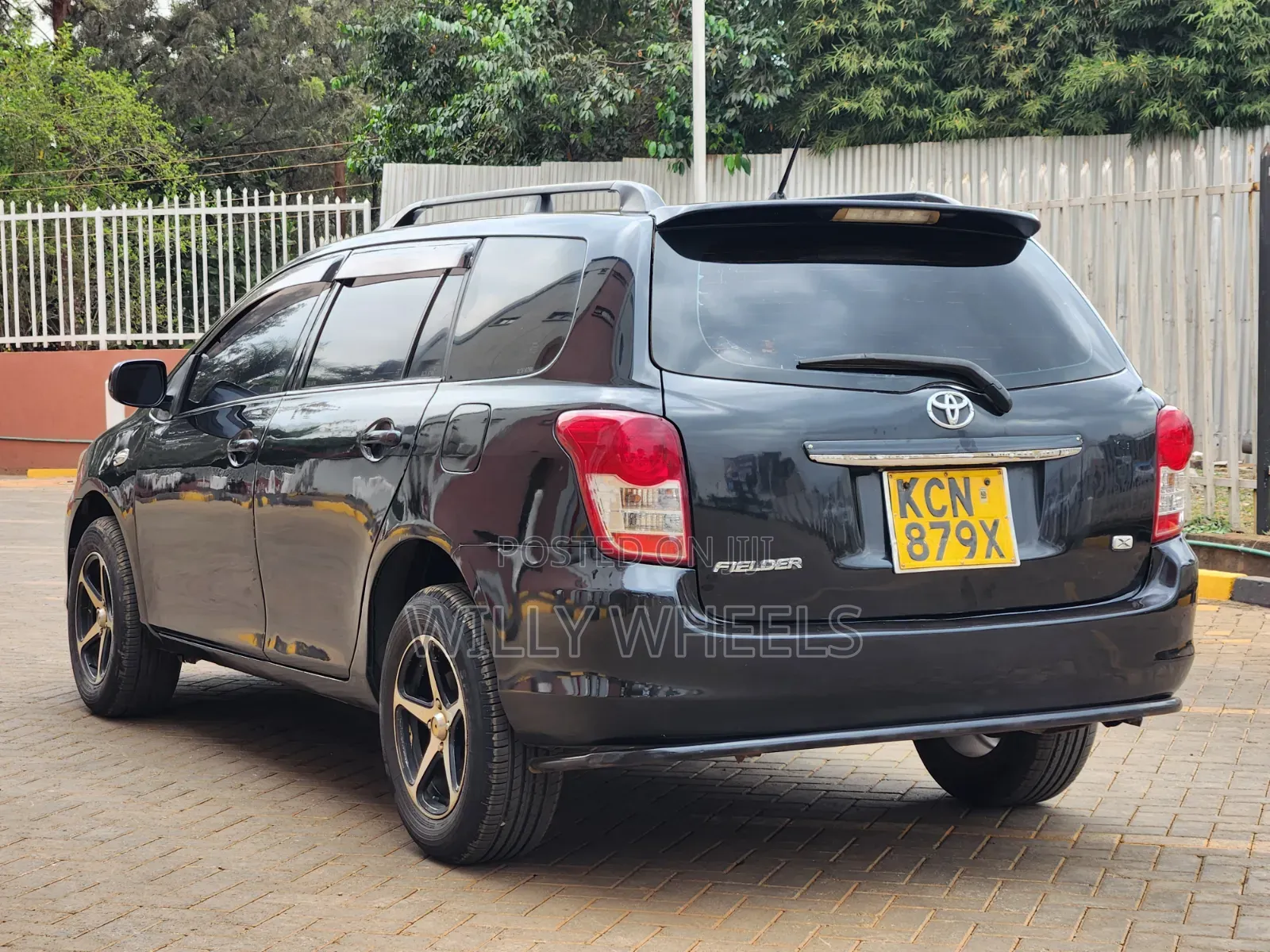 Toyota Corolla Fielder 2010 Black