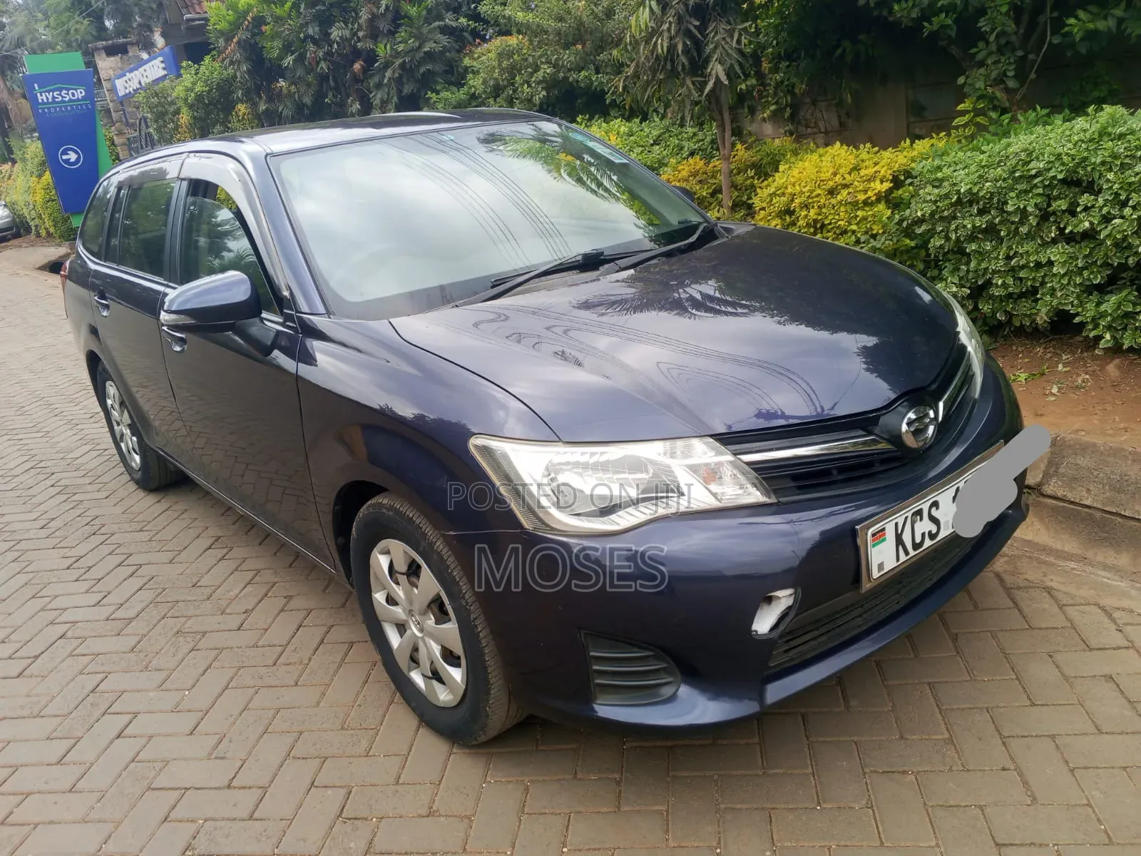 Toyota Corolla Fielder 2013 Blue