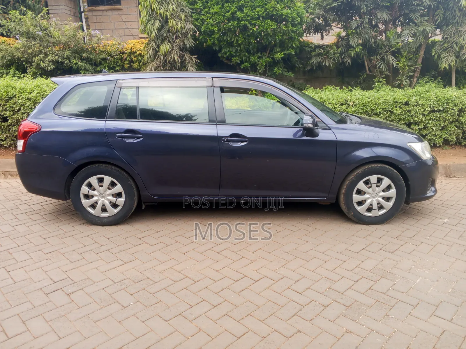 Toyota Corolla Fielder 2013 Blue
