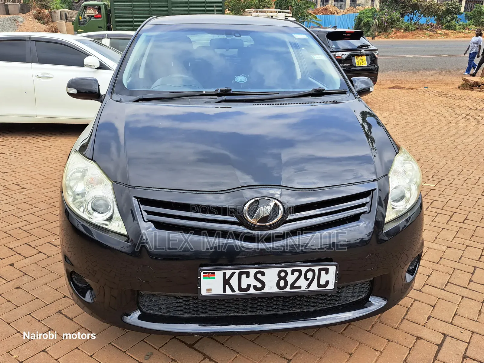 Toyota Auris 2011 Black