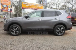 Nissan X-Trail 2018 Gray