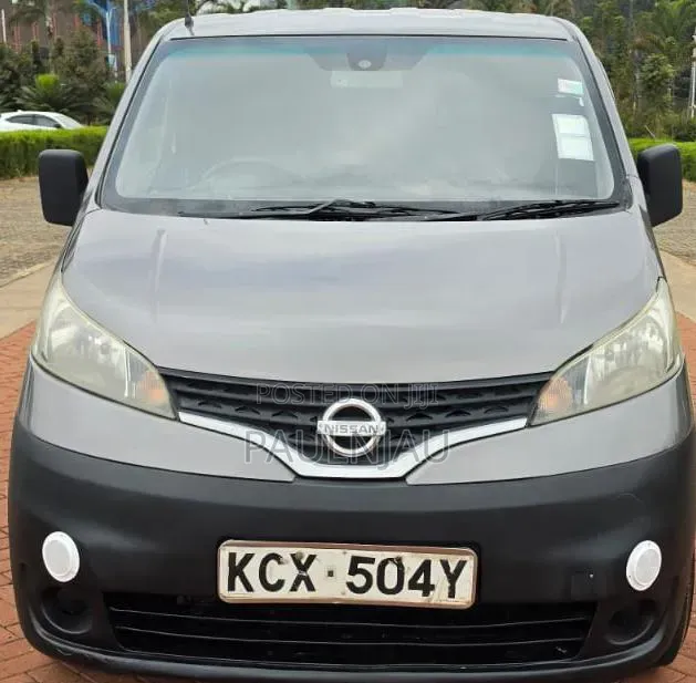 Nissan NV200 2013 Grey