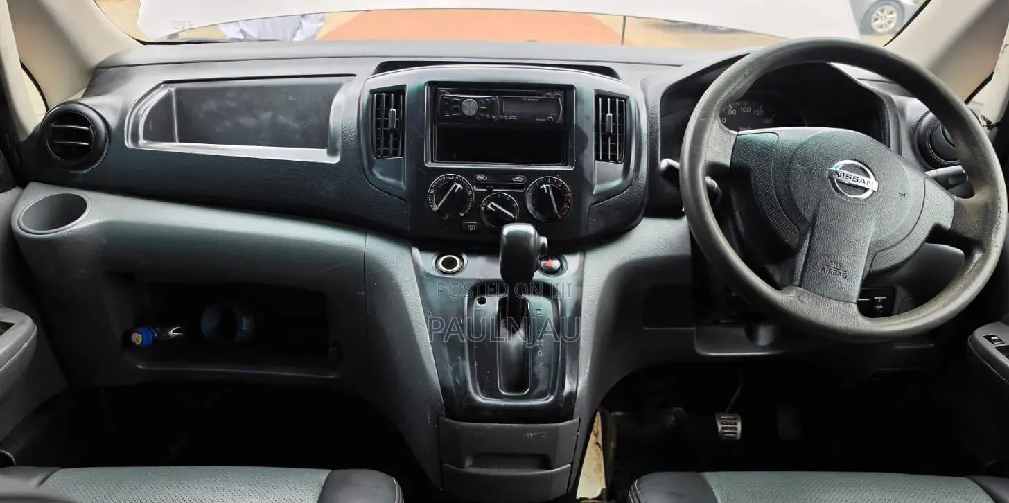 Nissan NV200 2013 Grey