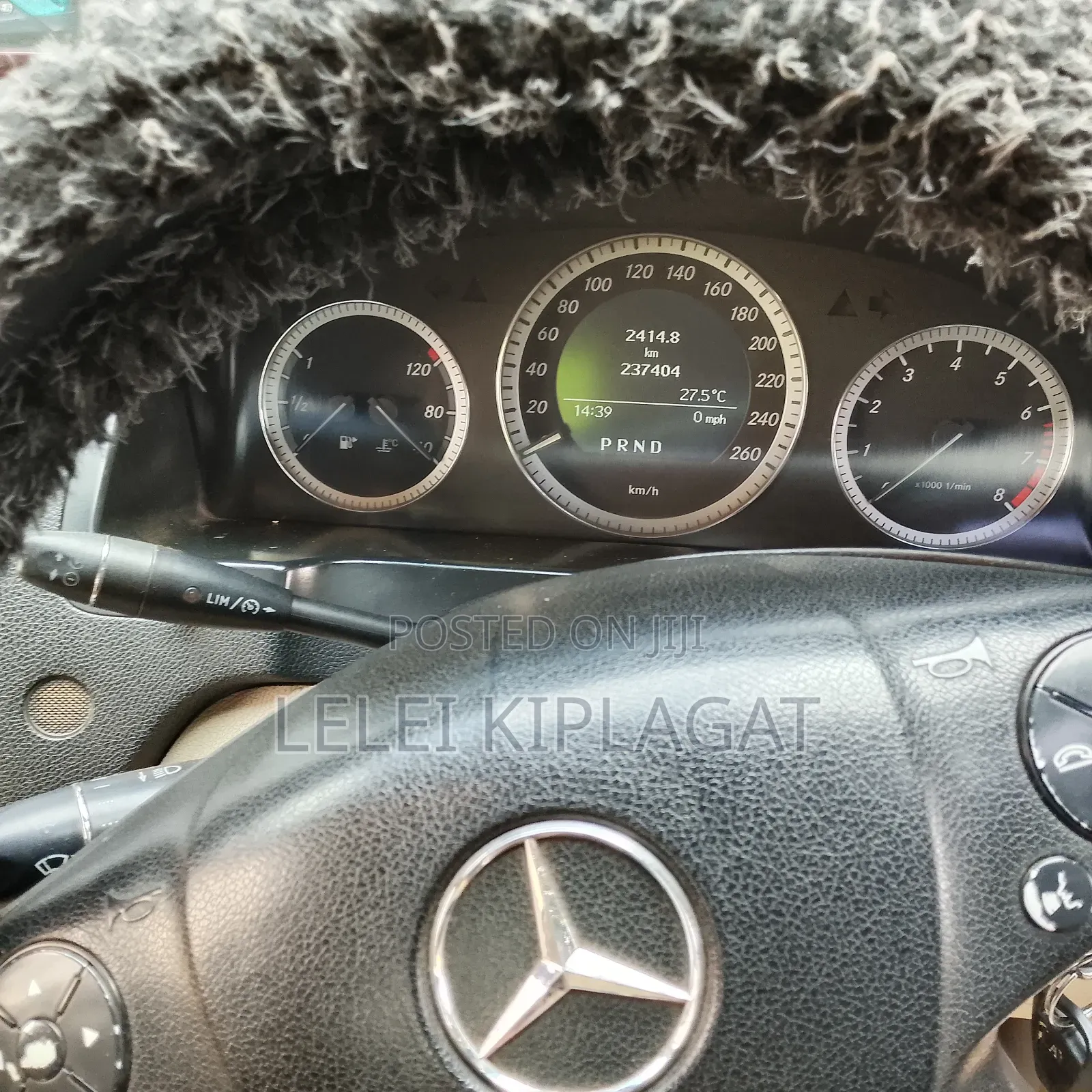 Mercedes-Benz C200 2010 Gray