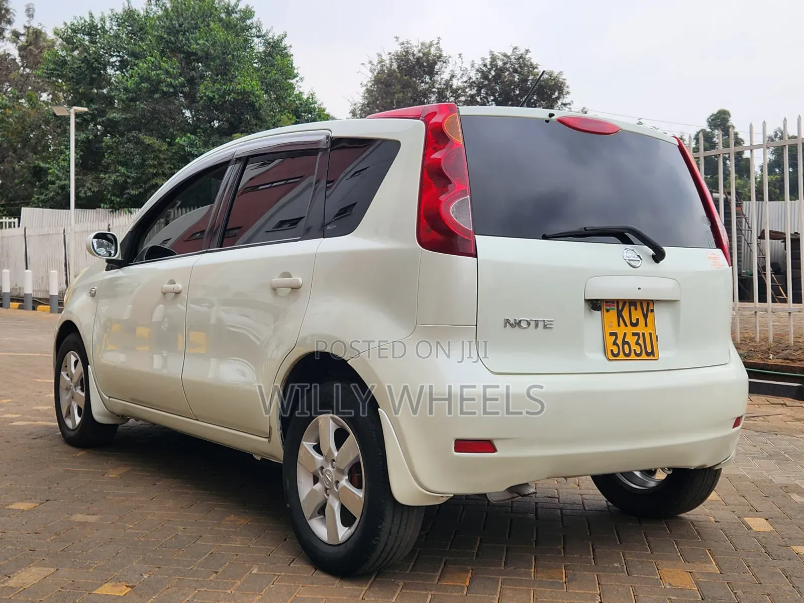 Nissan Note 2012 White