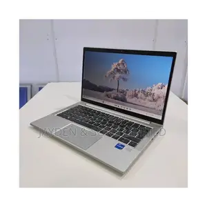 New Laptop HP EliteBook 830 G8 8GB Intel Core i5 SSD 256GB