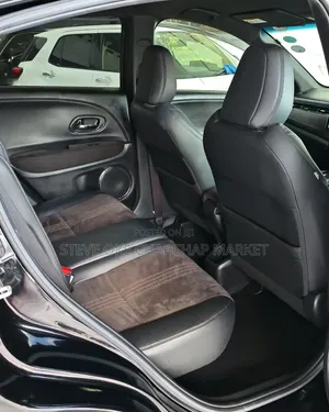 Honda Vezel 1.5 Hybrid 2WD 2019 Black