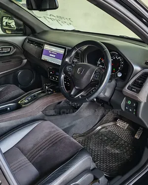 Honda Vezel 1.5 Hybrid 2WD 2019 Black
