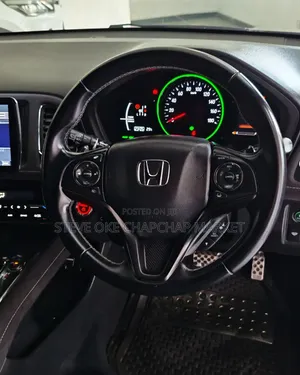 Honda Vezel 1.5 Hybrid 2WD 2019 Black